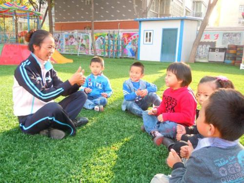 幼儿进行游戏,从自主探索到情感体验的成长之旅