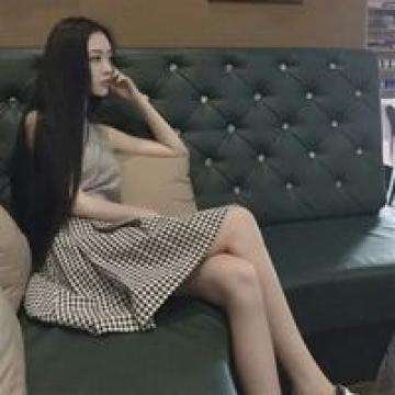露锁骨游戏,揭秘露锁骨游戏的时尚潮流与社交魅力